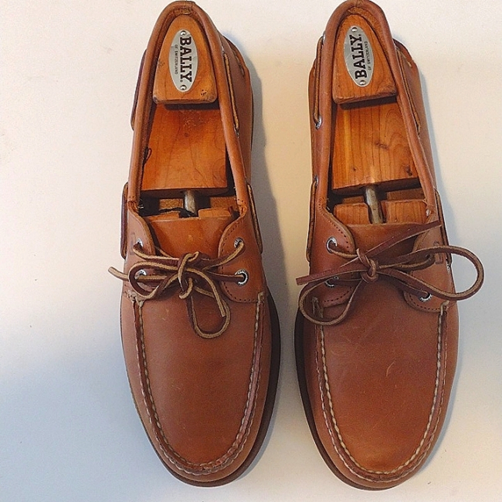 MENS TOPSIDER BY SPERRY. SIZE 11M BROWN LEATHER UPPER